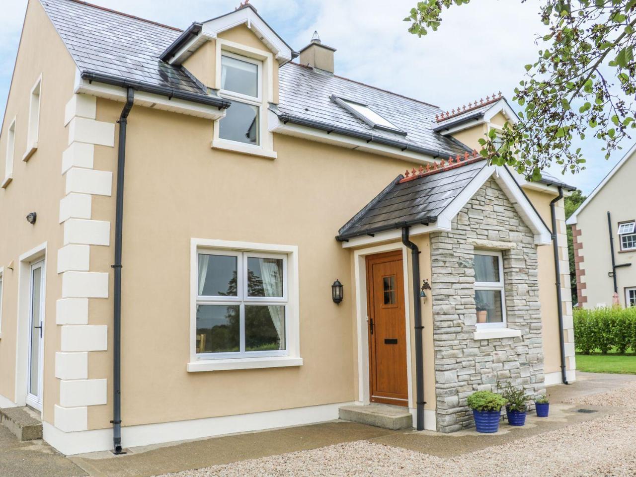Kate'S Cottage 라스물란 외부 사진